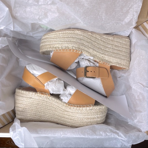 MINORCA PLATFORM SANDAL - Picture 11 of 14